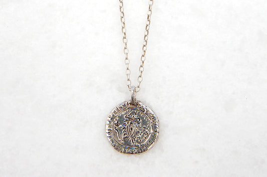 Wandering Vulva necklace